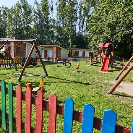 Деревянный коттедж Metropolis Сопот