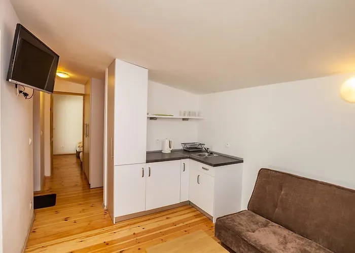 Hytte Metropolis Sopot